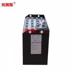 【進(jìn)口】電瓶VCI3A小松叉車(chē)FB13RL倉(cāng)儲(chǔ)前移式堆高車(chē)用鉛酸蓄電池48V225Ah